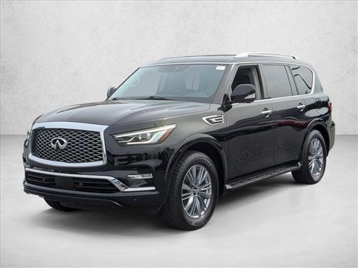 2023 INFINITI QX80 Luxe