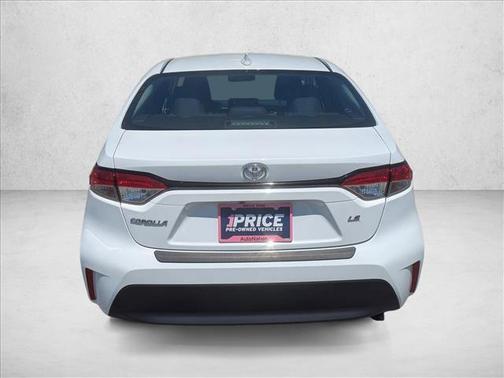 Ice Cap 2024 Toyota Corolla LE