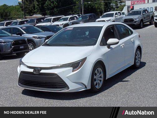 Ice Cap 2024 Toyota Corolla LE