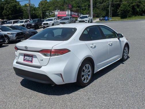 Ice Cap 2024 Toyota Corolla LE