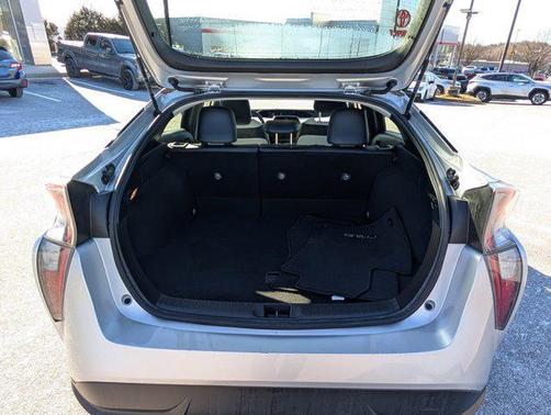 2016 Toyota Prius Three Touring