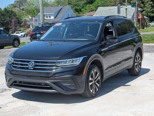 Platinum Gray 2024 Volkswagen Tiguan 2.0T S