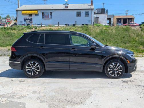 Platinum Gray 2024 Volkswagen Tiguan 2.0T S