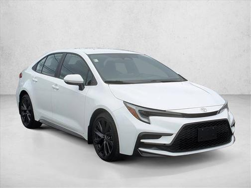Ice Cap 2023 Toyota Corolla SE