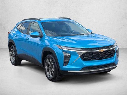 Marina Blue Metallic 2025 Chevrolet Trax LT