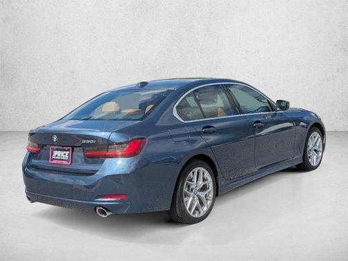 Black 2025 BMW 330 330i
