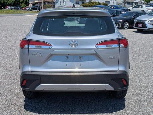 Sonic Silver 2024 Toyota Corolla Cross L