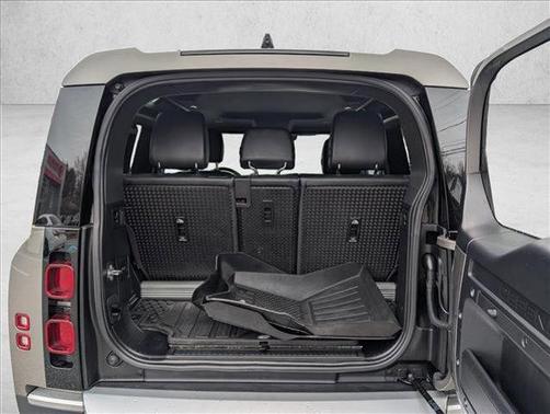 Hakuba Silver Meta 2022 Land Rover Defender 90 S