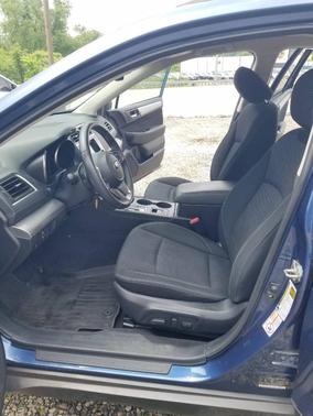 Abyss Blue Pearl 2019 Subaru Outback 2.5i Premium