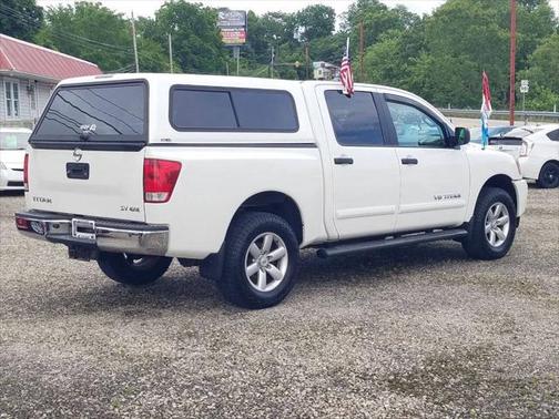 2014 Nissan Titan SV