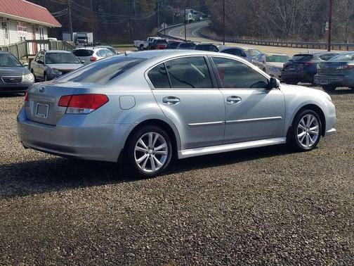 2014 Subaru Legacy Premium