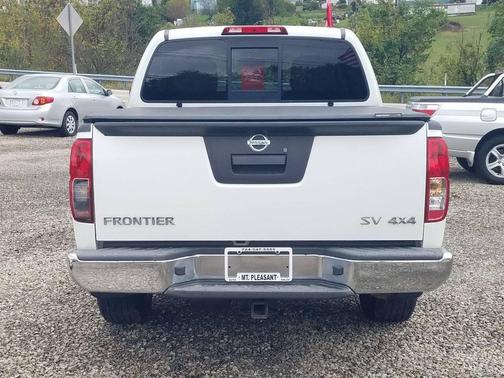 2017 Nissan Frontier SV