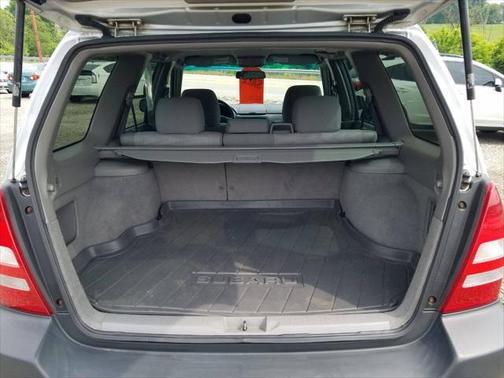 2004 Subaru Forester 2.5 X