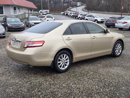 2011 Toyota Camry XLE