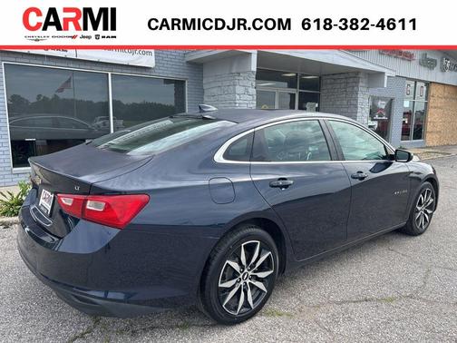 Blue Velvet Metallic 2018 Chevrolet Malibu LT