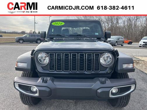 Black Clearcoat 2024 Jeep Gladiator Sport