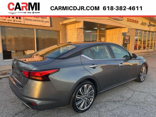 2023 Nissan Altima 2.5 SL