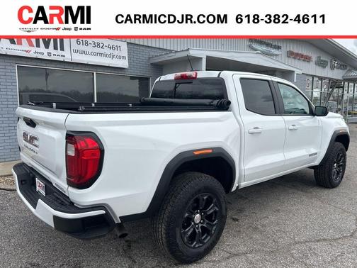 Summit White 2024 GMC Canyon Elevation