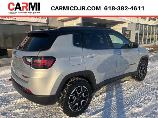 2025 Jeep Compass Trailhawk