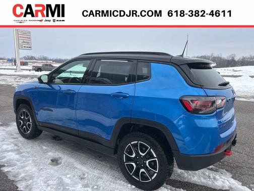 2025 Jeep Compass Trailhawk