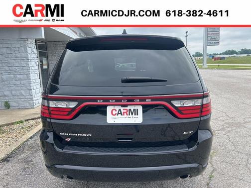 DB Black Crystal Clearcoat 2025 Dodge Durango GT