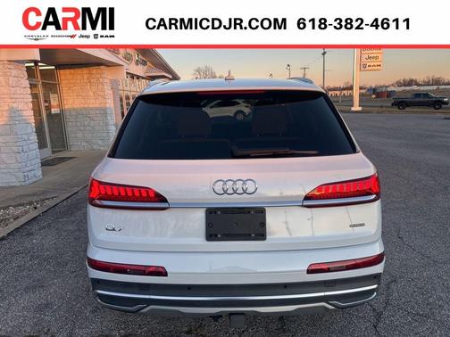 2020 Audi Q7 55 Premium Plus