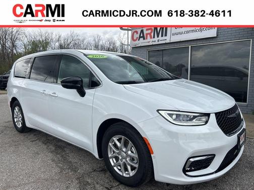 Bright White Clearcoat 2026 Chrysler Pacifica Select