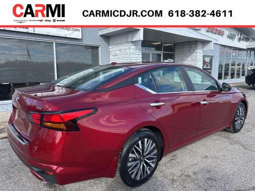 2023 Nissan Altima 2.5 SV