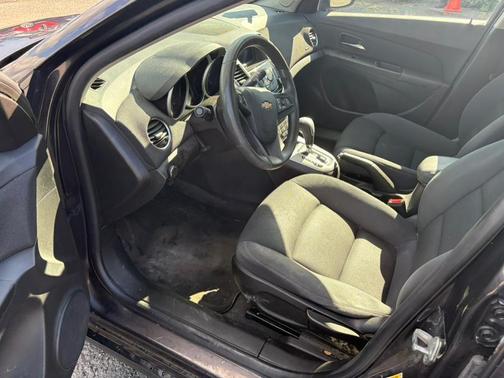 2015 Chevrolet Cruze 1LT
