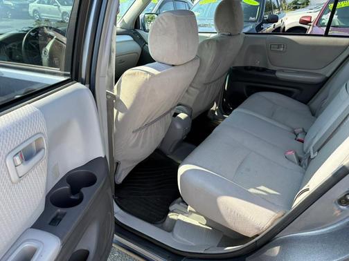2004 Toyota Highlander 