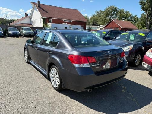 2010 Subaru Legacy 2.5i Limited