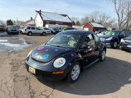 2008 Volkswagen New Beetle S