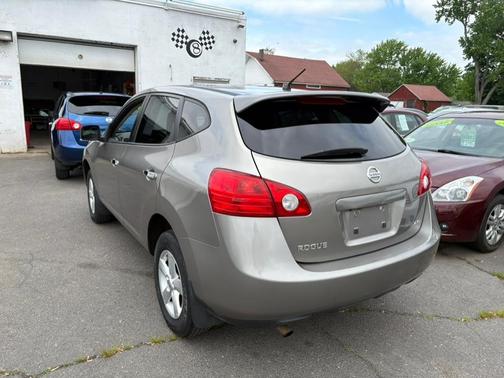 2010 Nissan Rogue S