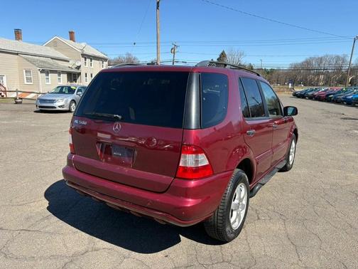 Maroon 2002 Mercedes-Benz M-Class Base