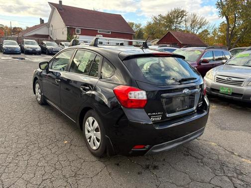 2014 Subaru Impreza 2.0i