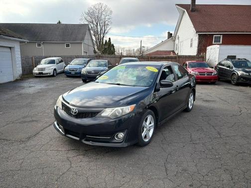 2012 Toyota Camry SE Sport