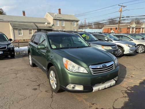 2010 Subaru Outback 2.5i Limited