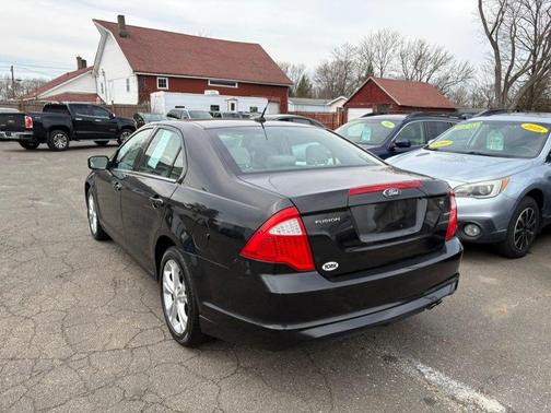 2012 Ford Fusion SE
