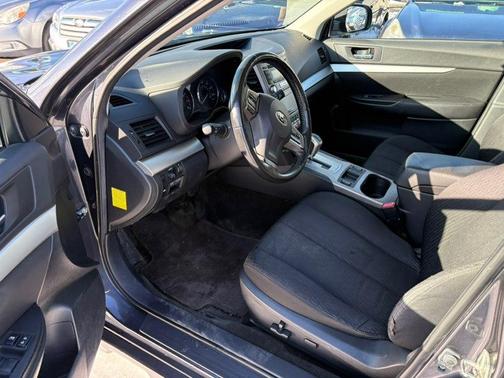 2012 Subaru Outback 2.5i Premium