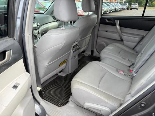 2008 Toyota Highlander Sport