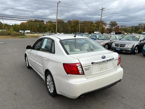2011 Subaru Impreza 2.5i Premium