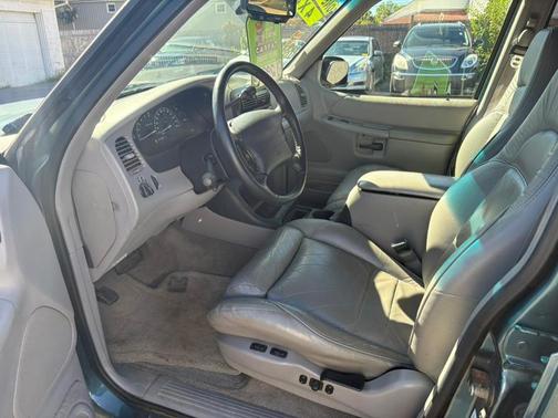 1996 Ford Explorer Limited