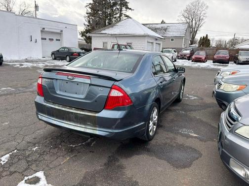 2012 Ford Fusion SE