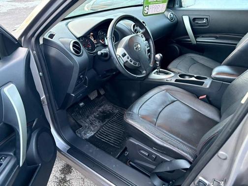 2011 Nissan Rogue SV