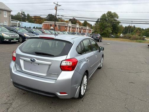 2015 Subaru Impreza 2.0i Limited