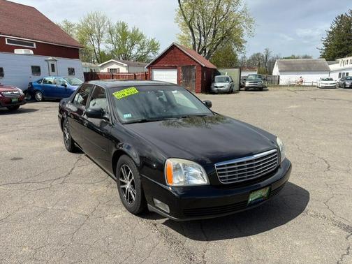 Black 2005 Cadillac DeVille DHS