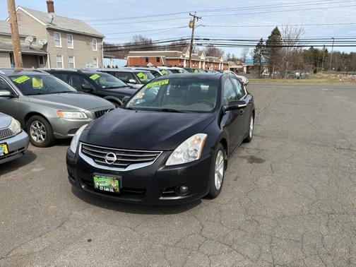 2010 Nissan Altima 3.5 SR