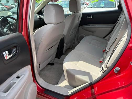 2014 Nissan Rogue Select S