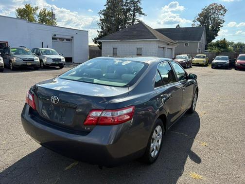 2009 Toyota Camry LE