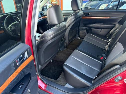 2014 Subaru Outback 2.5i Limited